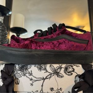 Vans women's